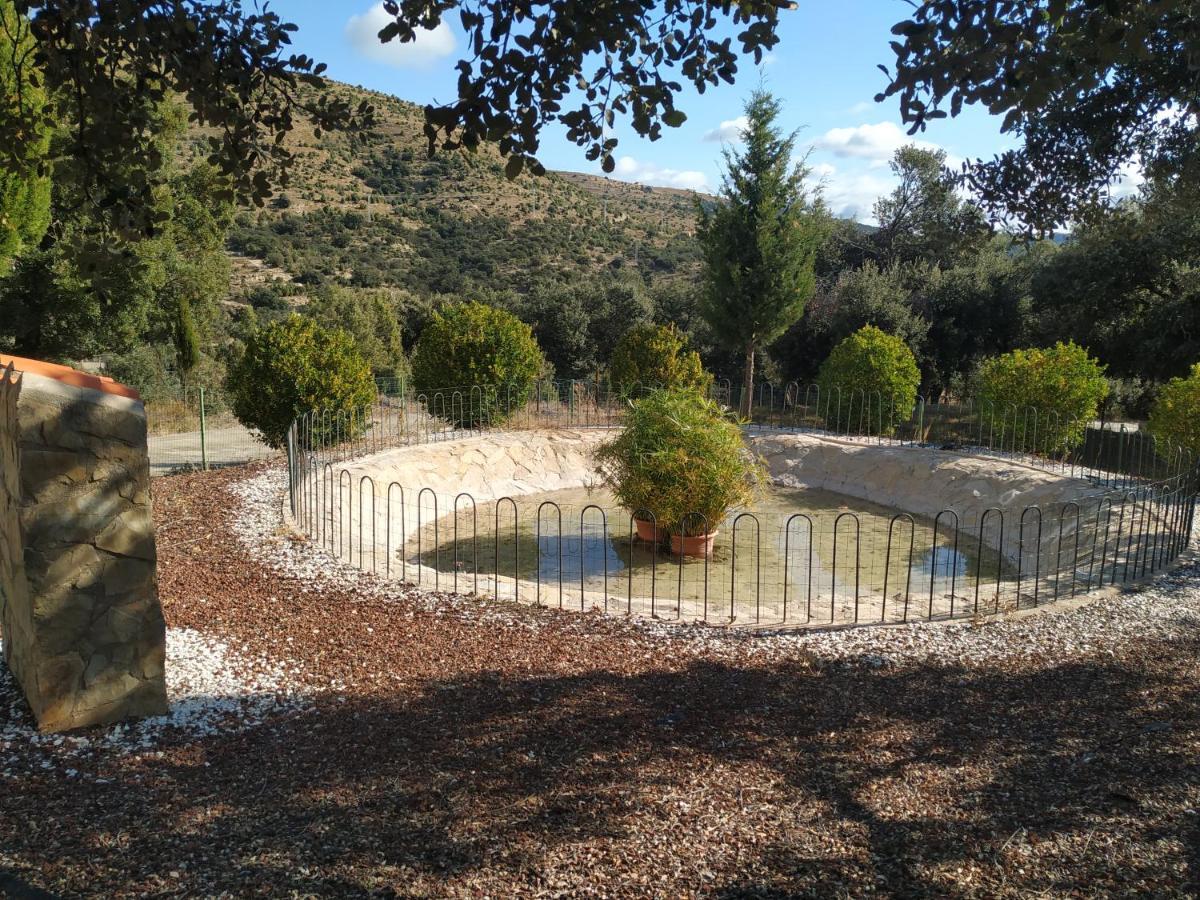 La Casa Del Estanque Villa Olocau del Rey ภายนอก รูปภาพ